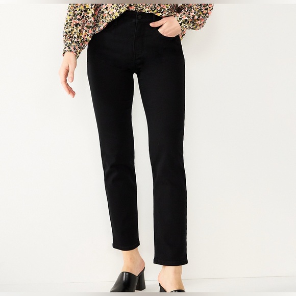 Nine West Denim - Women's Nine West High Rise Sculpting Straight Jeans. NWT